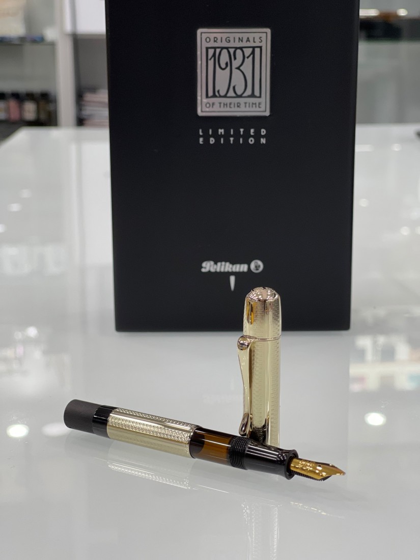 Pelikan Originals Of Their Time 1931 White Gold fountain pen