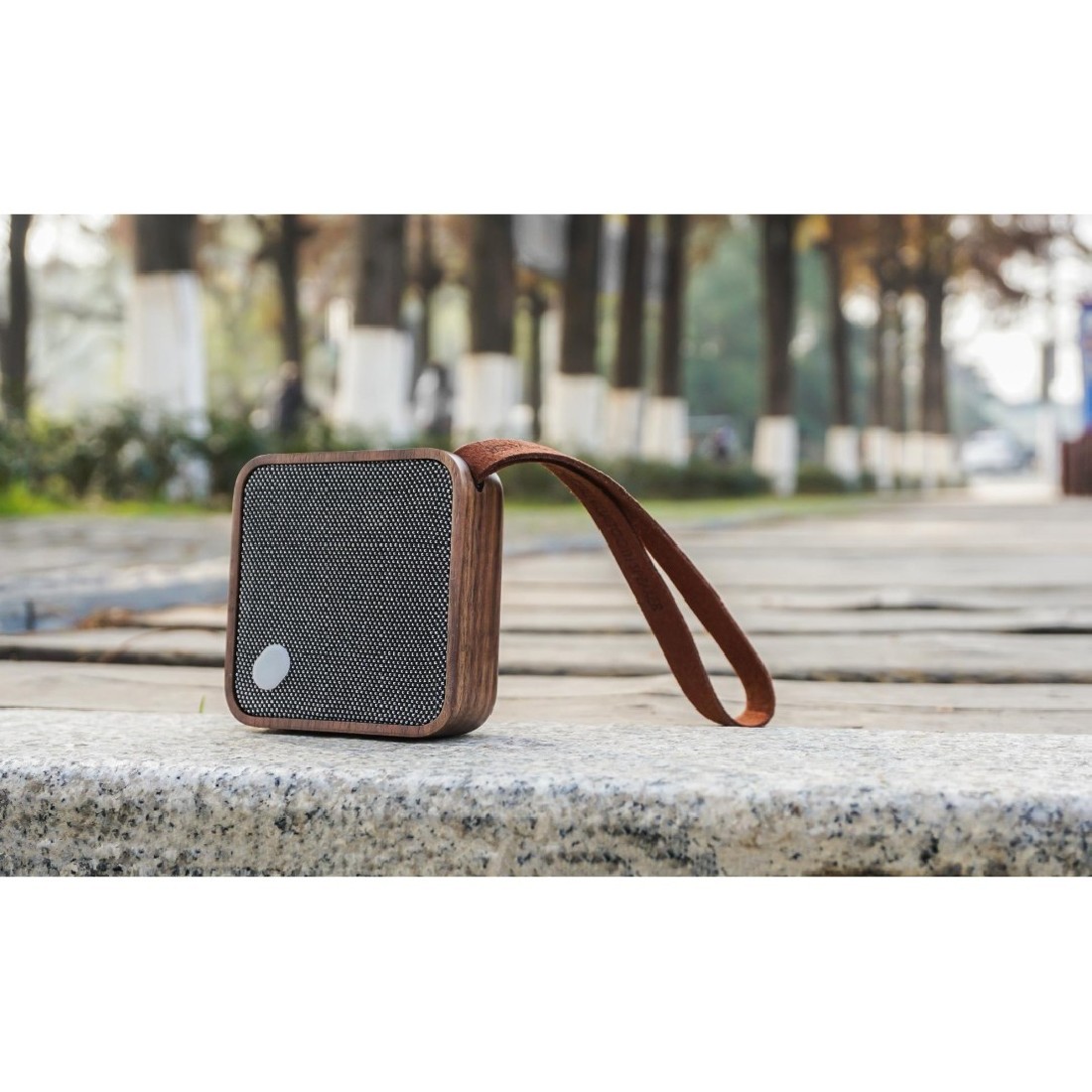 Gingko Mi Square - Pocket Bluetooth Speaker Walnut G005WT