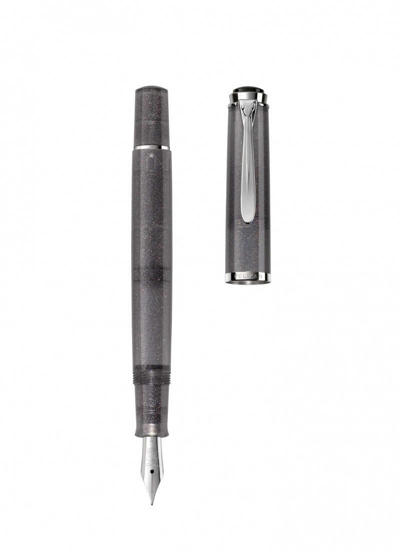 Pelikan Souveran M205 Moonstone Special Edition Fountain Pen with ink bottle