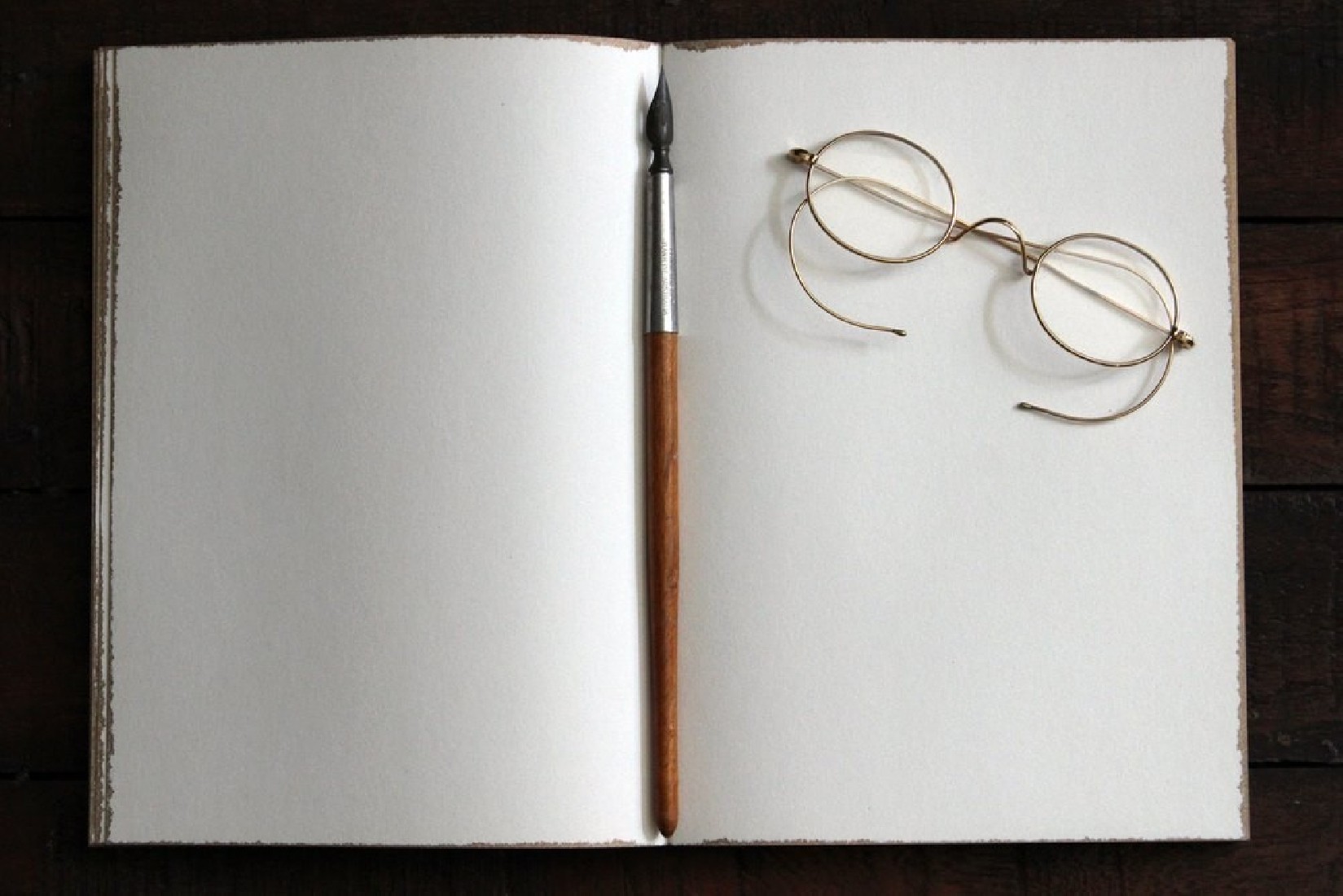 ANTIQUE NOTEBOOK Hamlet LIBRI MUTI