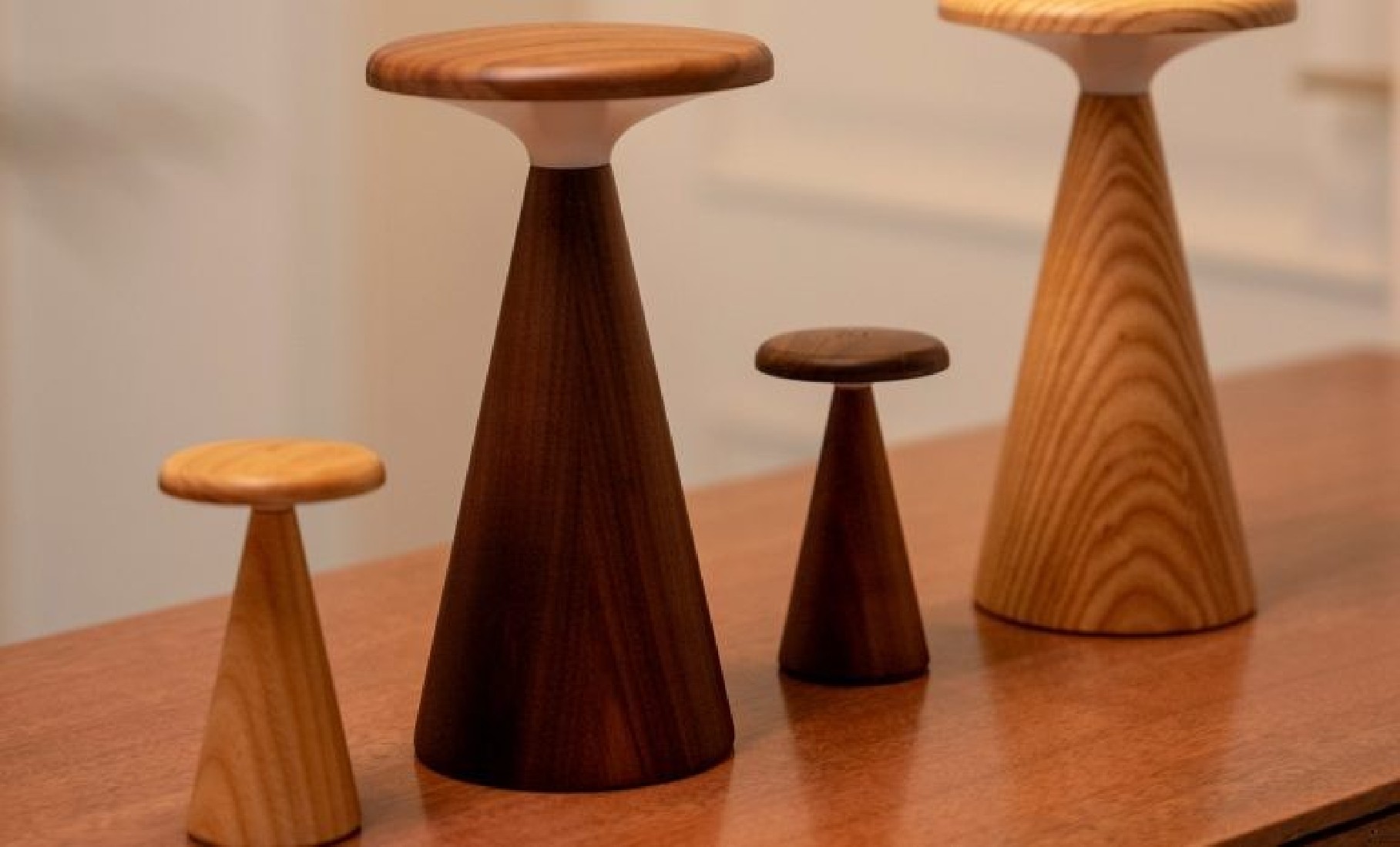 Gingko Sylva Table Lamp Large - Walnut G056L-WT
