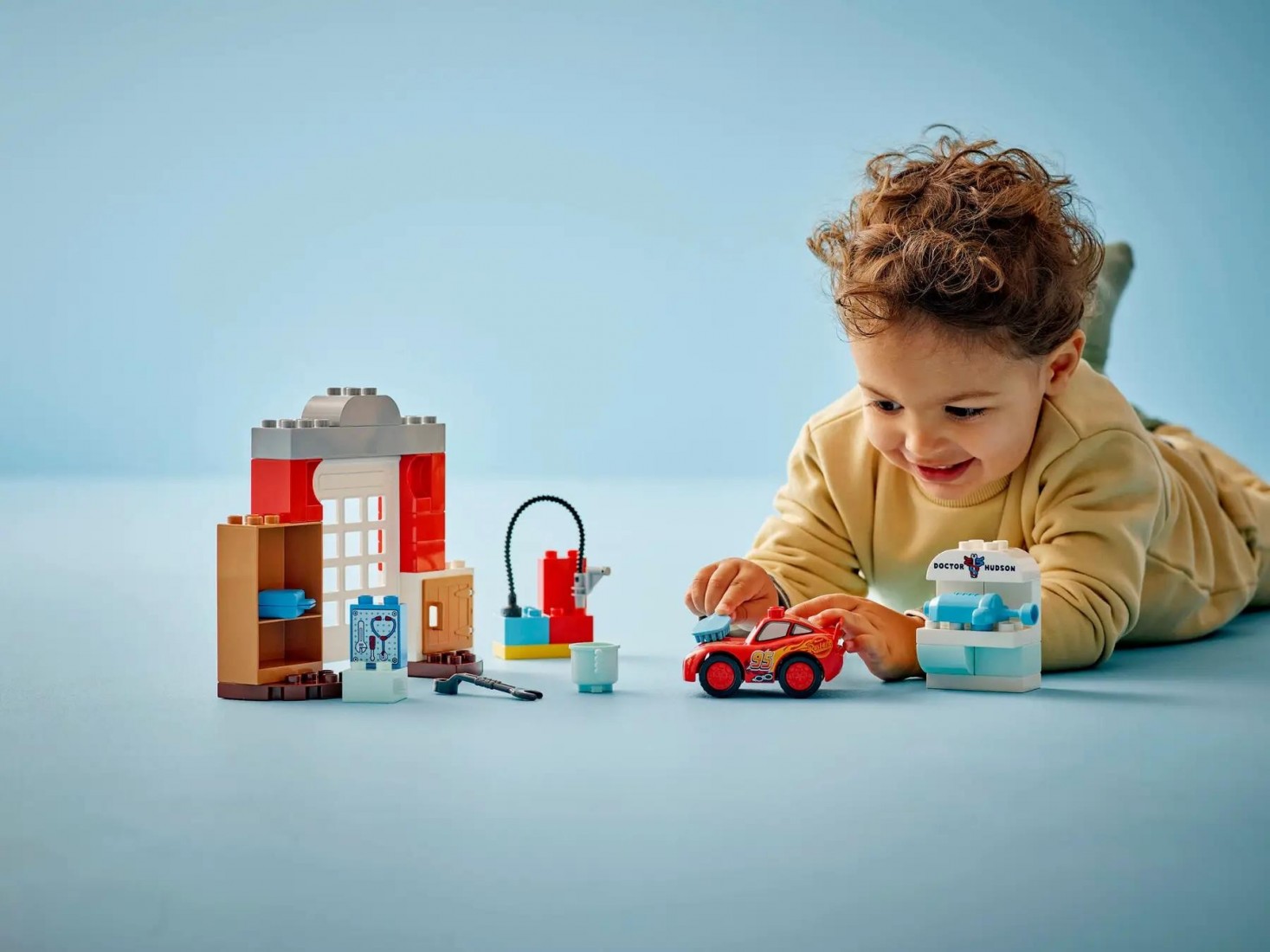 McQueens Visit to Docs Garage 10456 Lego Duplo