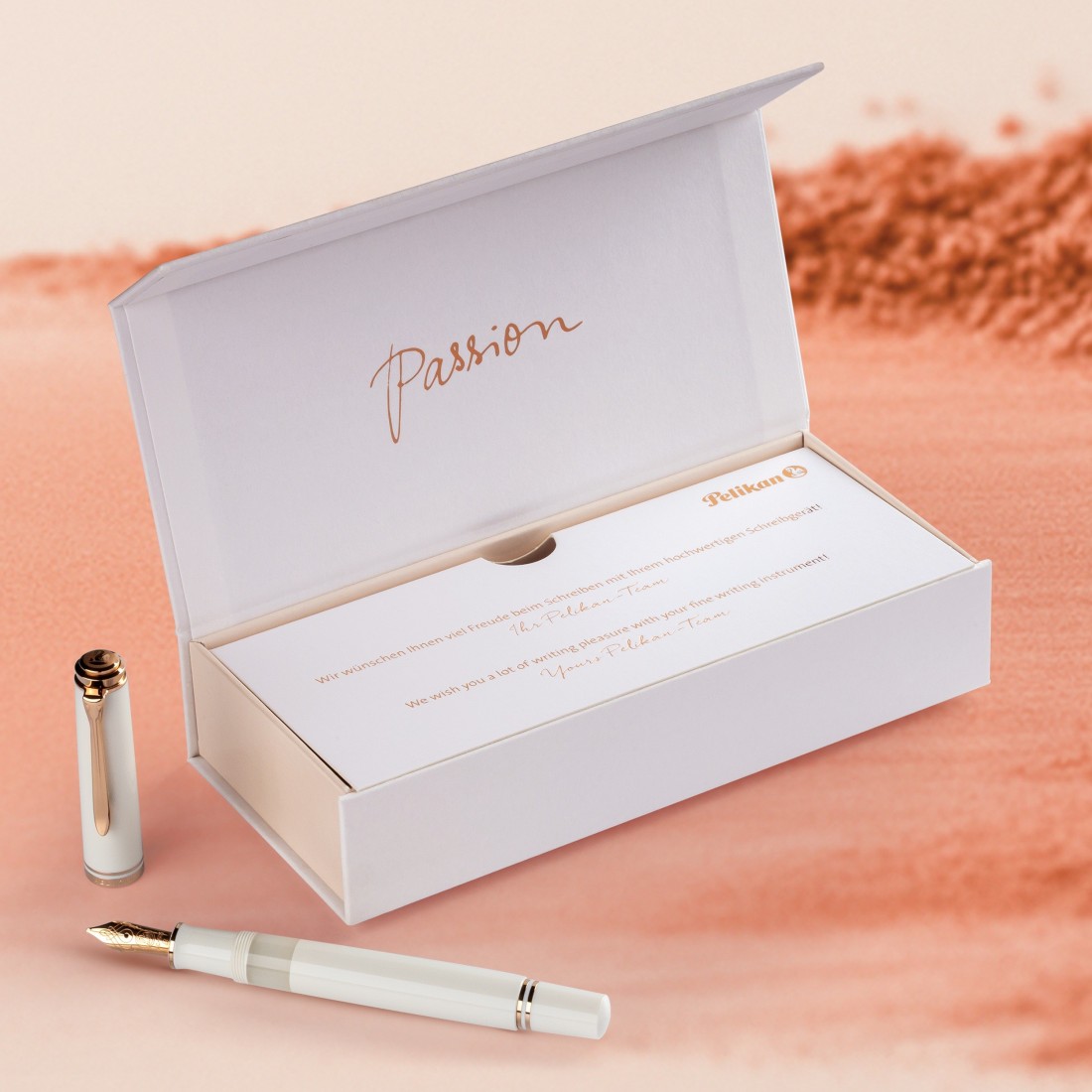 Pelikan Souveran M600 White Rose Gold Special Edition Fountain Pen