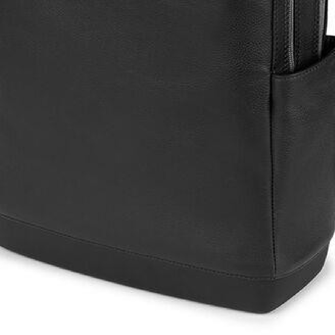 Moleskine ID Pro Leather Black Backpack