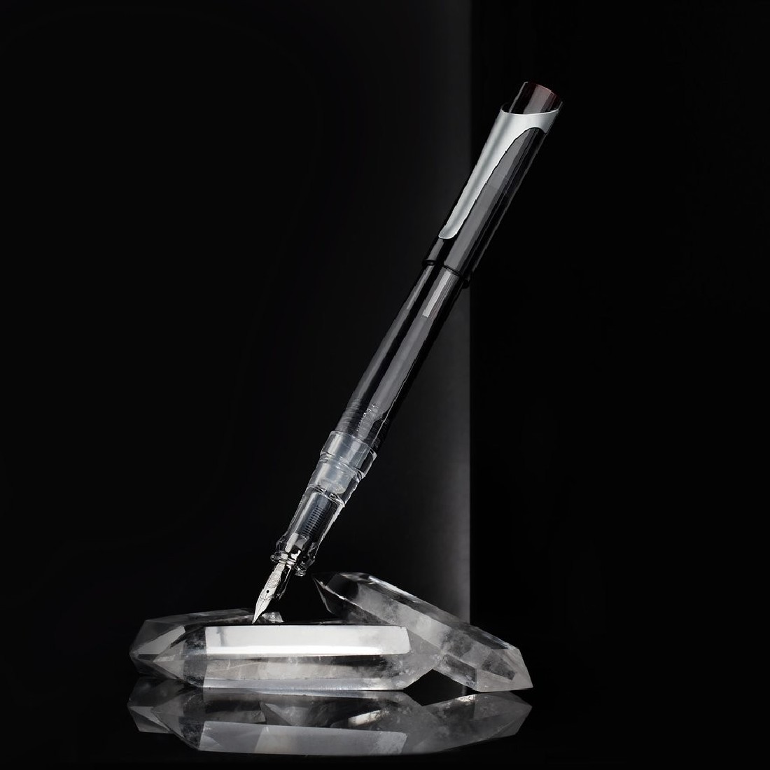 Twsbi Swipe Smoke fountain pen