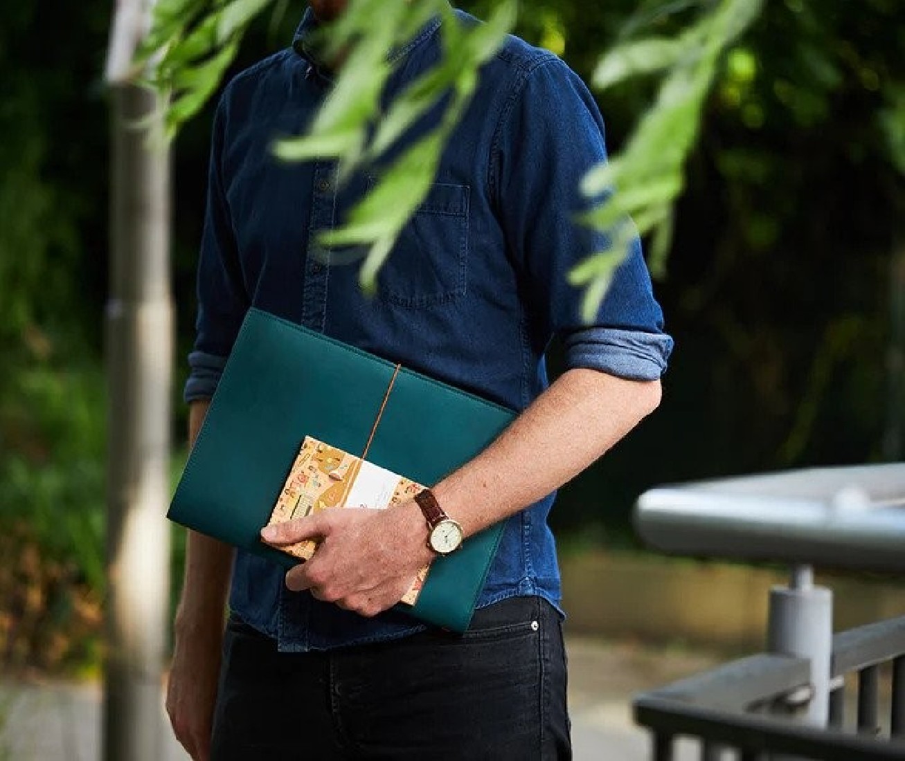 Paper Republic A4 Leather Portfolio Blue Petrol.