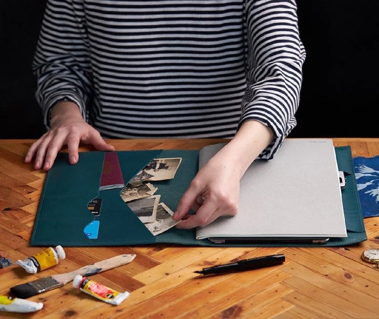 Paper Republic A4 Leather Portfolio Blue Petrol.
