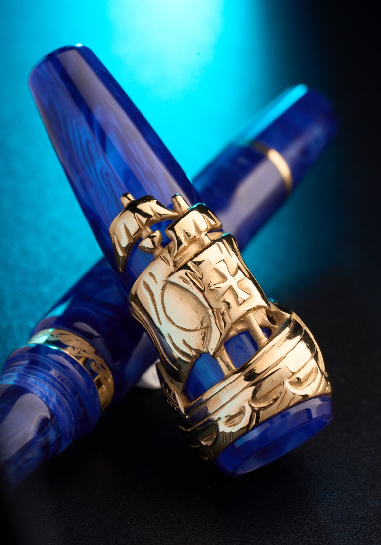 Delta - Nino Marino Signature Columbus Gold