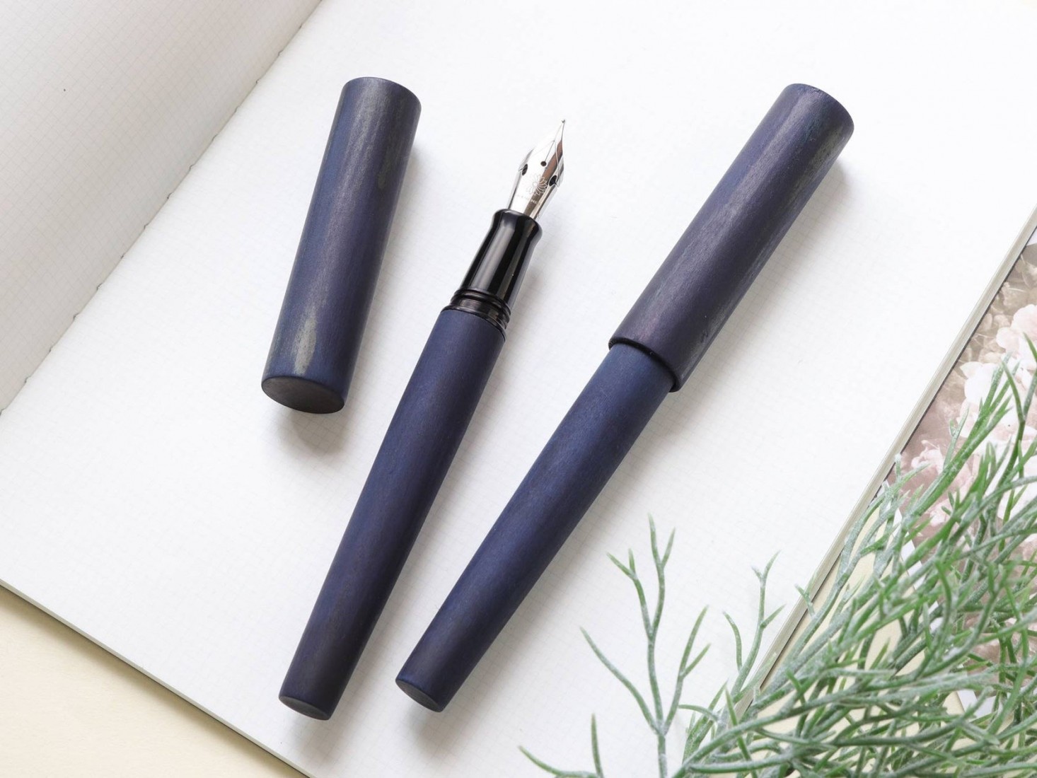 Wancher Indigo blue olivewood Sekai - Ai, World Tree  fountain pen