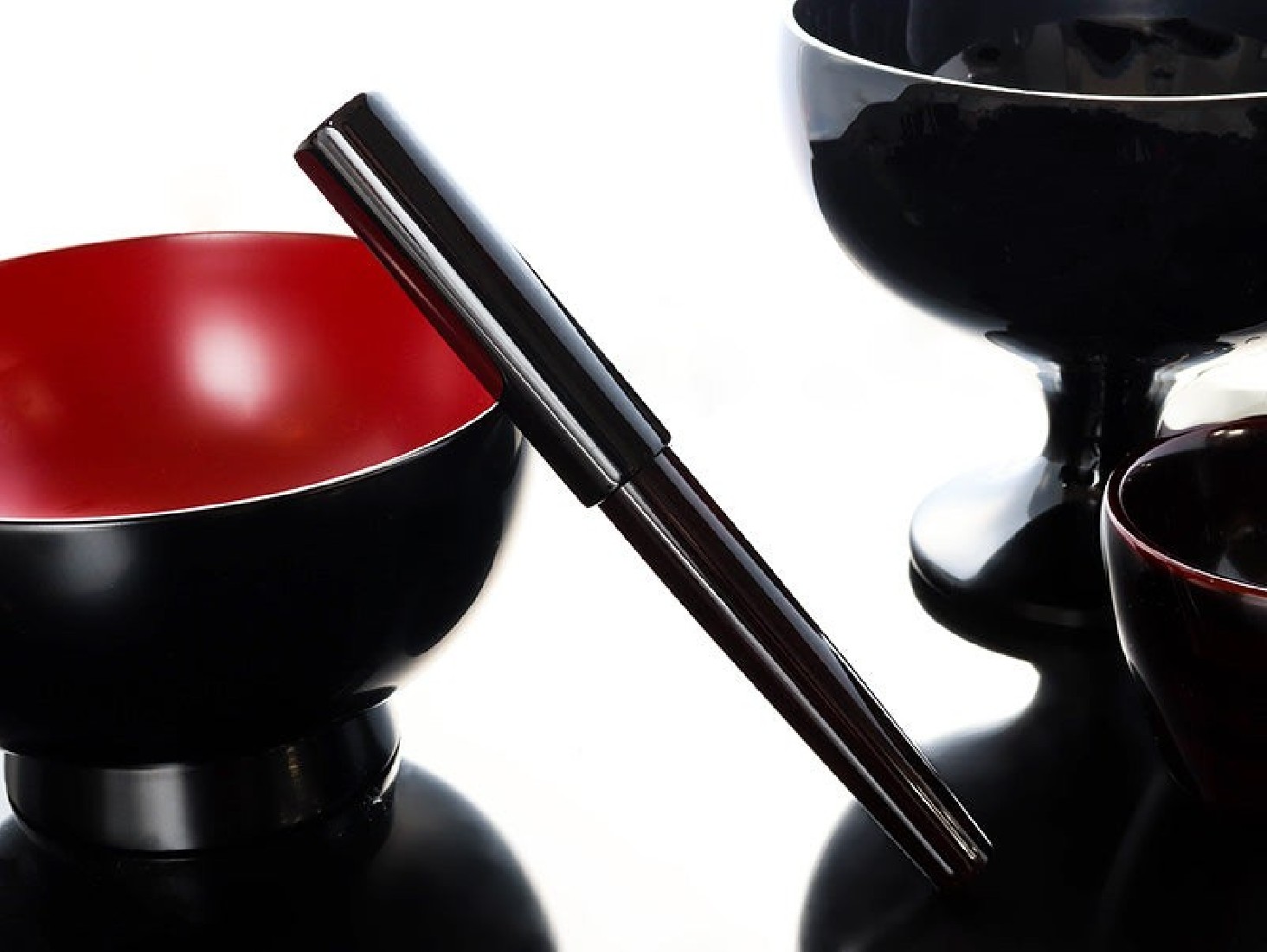 Wancher Urushi Ebony Sekai Aizu fountain pen