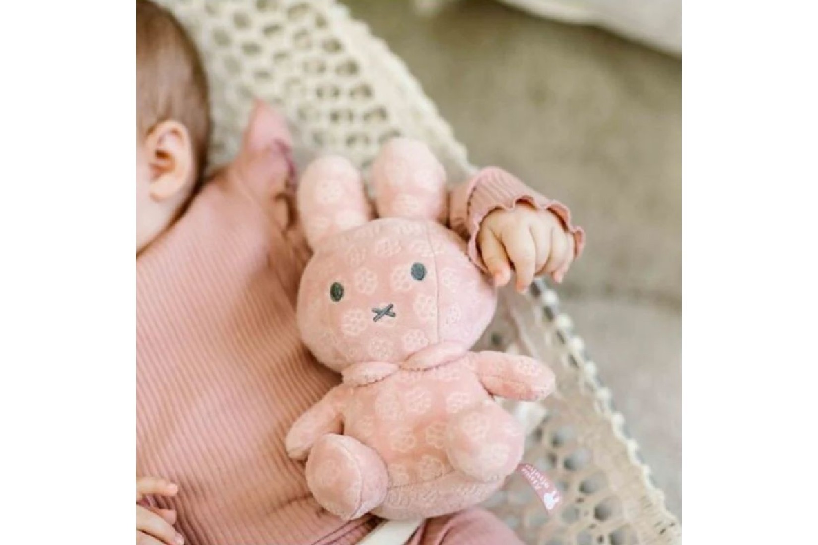 Λούτρινο  Κουνελάκι Βελουτέ 20cm Pink Flower Miffy 3885