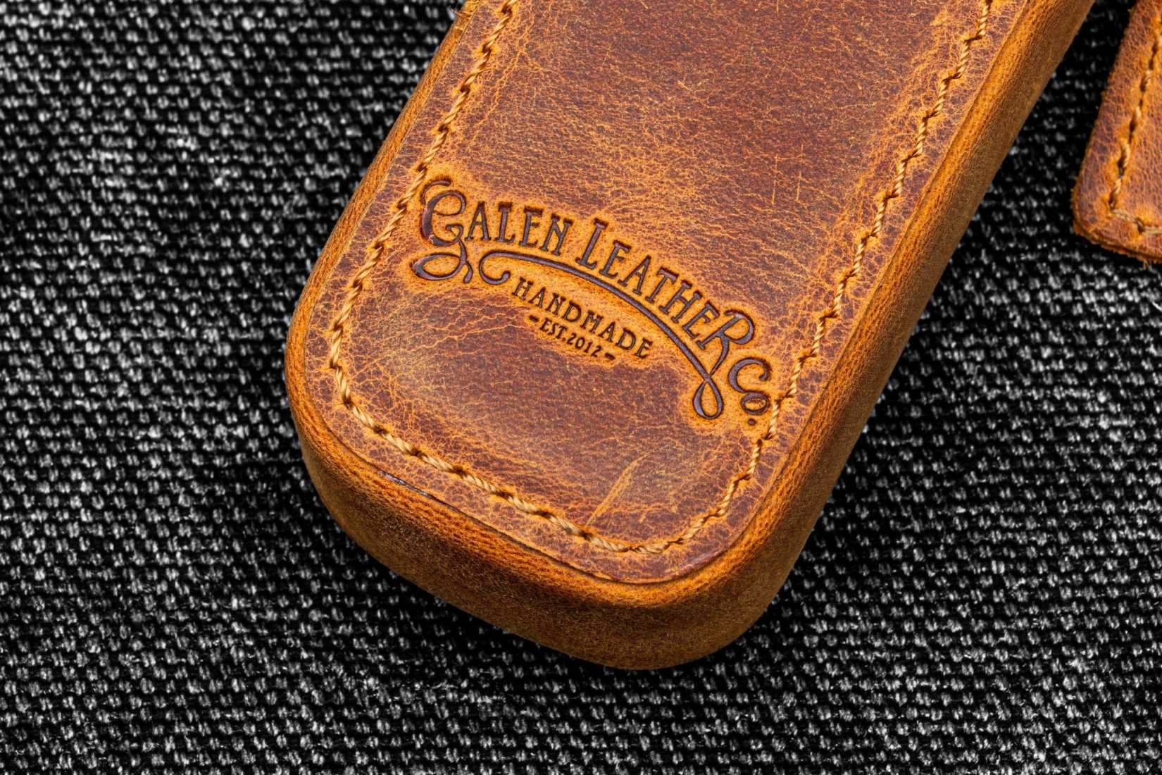 Galen Leather  Zippered Magnum Opus Single Hard Pen Case For Oversized Pens and Namiki Emperor - Crazy Horse Brown