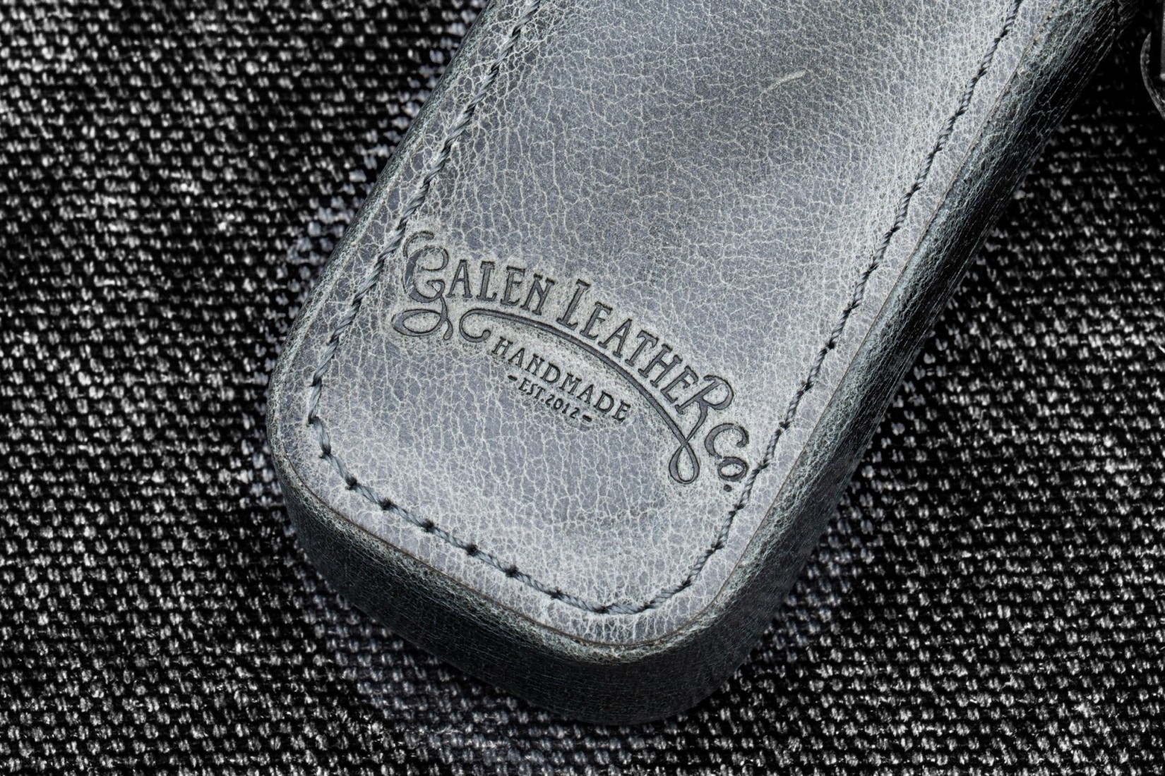 Galen Leather  Zippered Magnum Opus Single Hard Pen Case For Oversized Pens and Namiki Emperor - Crazy Horse Smoky