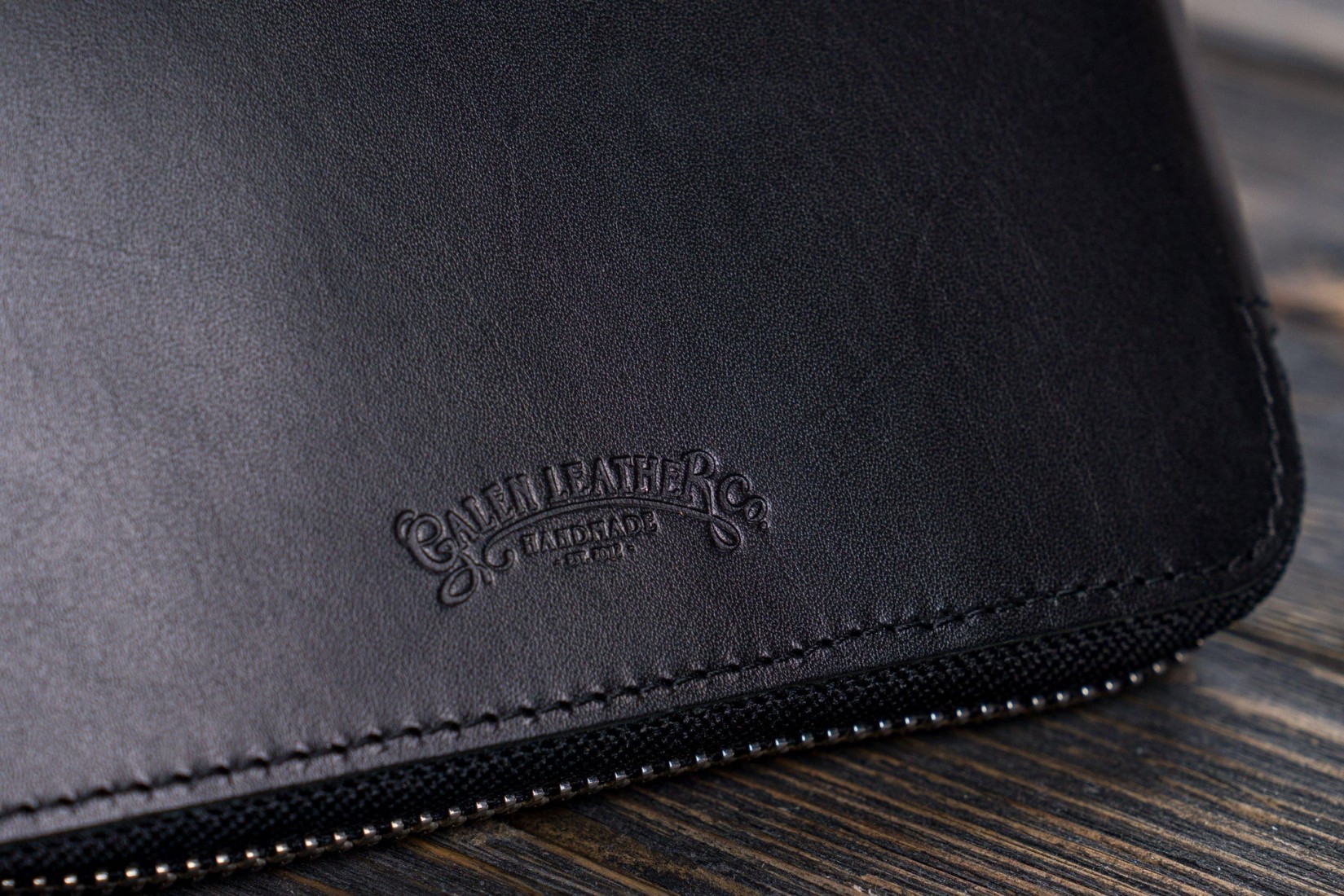 Galen Leather Zippered 5 Slots Pen Case - Crazy Horse Navy Blue