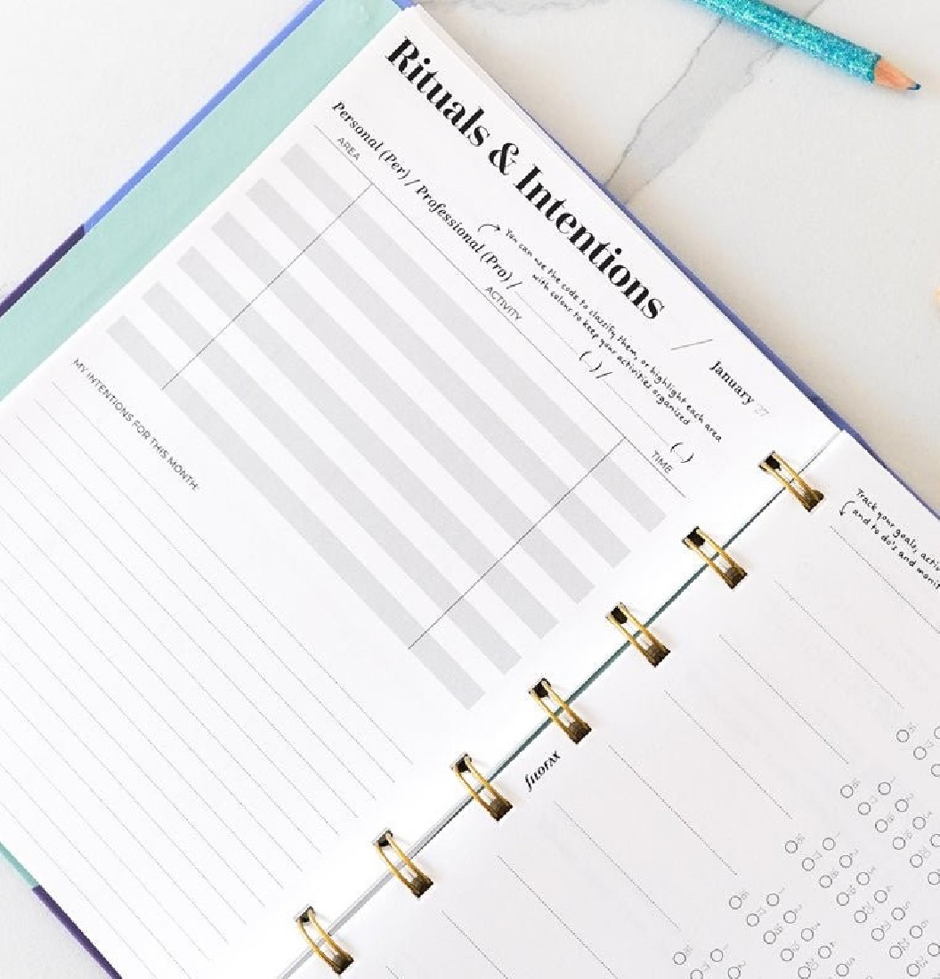 Filofax Ultimate Life Companion A5 Planner Balance Sky 2027 27-68317