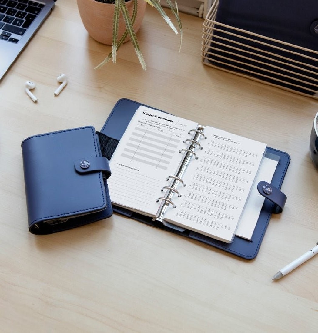 Refill Personal 2027 Ultimate Life Companion Week on two Pages 27-68319 Filofax