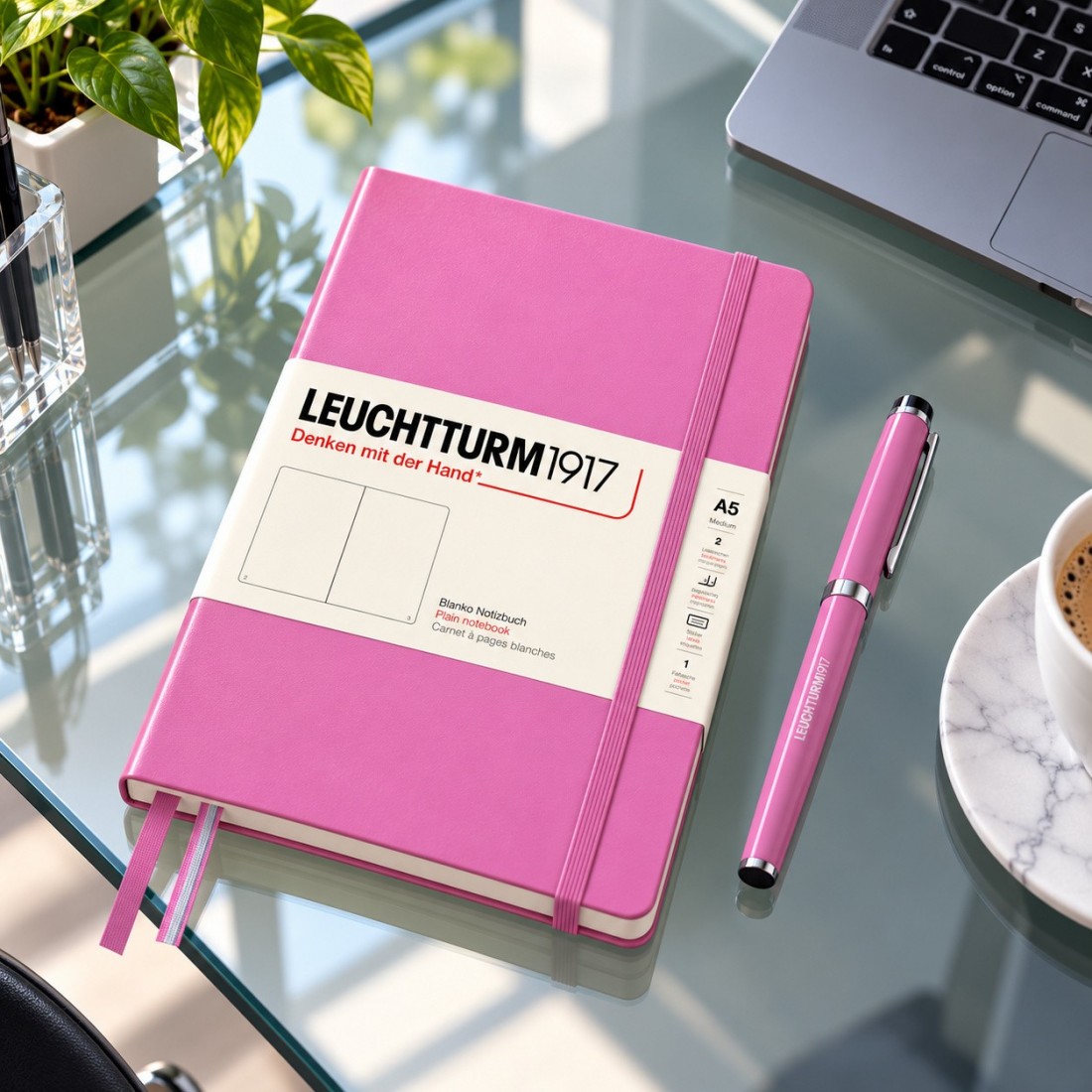 Leuchtturm 1917 notebook hard cover, plain, 251 pages, 80gsm, Bubblegum 400867